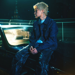 亚洲欧美日韩一区久久
